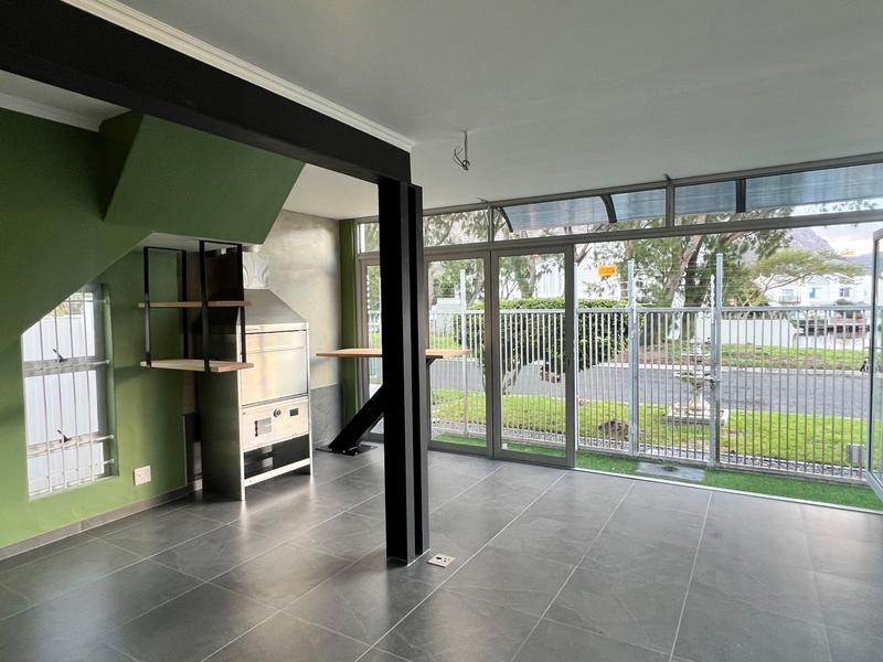 To Let 3 Bedroom Property for Rent in Marina Da Gama Western Cape